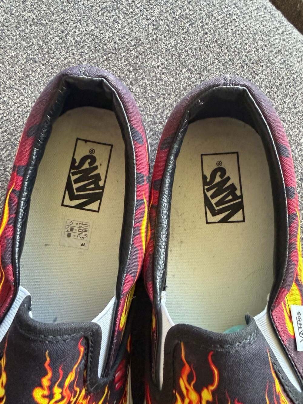 Vans Classic Slip-On 'Samurai Rising' Skull Flame Sneakers - Picture 4 of 7